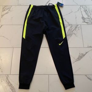 NWT Men’s Nike Joggers